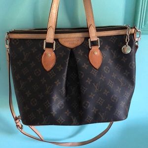 LV purse & wallet